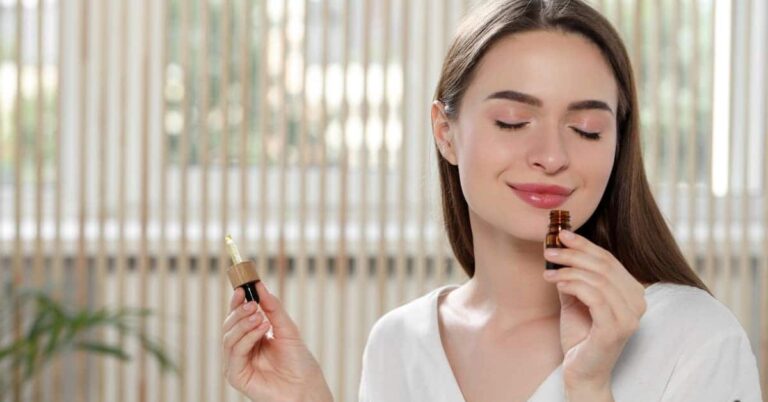 Essential Oils for Boosting Your Mood (