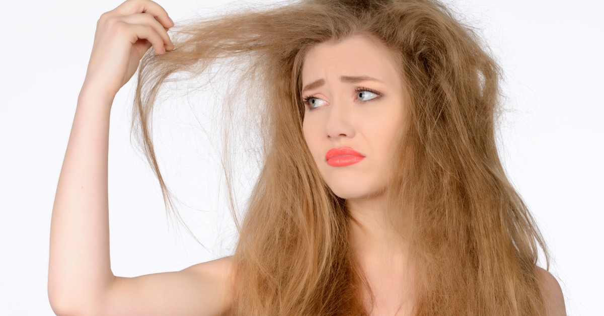 How To Tame Frizzy Hair
